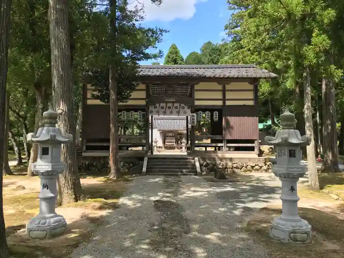 久久比神社の山門