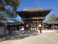 寒川神社の山門・神門