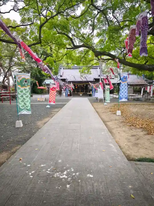 高忍日賣神社の{uncategorized: "未分類", other: "その他", undefined: "問題あり", building: "その他建物", grave: "お墓", sacred_gate: "鳥居", guardian: "狛犬", statue: "像", buddha: "仏像", history: "歴史", nature: "自然", garden: "庭園", animal: "動物", pagoda: "塔", temizu: "手水舎", mountain_gate: "山門・神門", sanctuary: "本殿・本堂", subordinate: "末社・摂社", art: "芸術", scenery: "景色", jizo: "地蔵", ema: "絵馬", goshuin: "御朱印", omikuji: "おみくじ", items: "授与品その他", amulet: "お守り", goshuincho: "御朱印帳", eats: "食事", festival: "お祭り", votive_dance: "神楽", shichigosan: "七五三参", wedding: "結婚式", experience: "体験その他", initially: "初詣", around: "周辺", anti_infection: "感染症対策"}