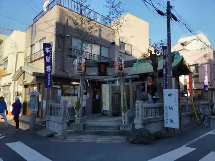 深川稲荷神社の鳥居