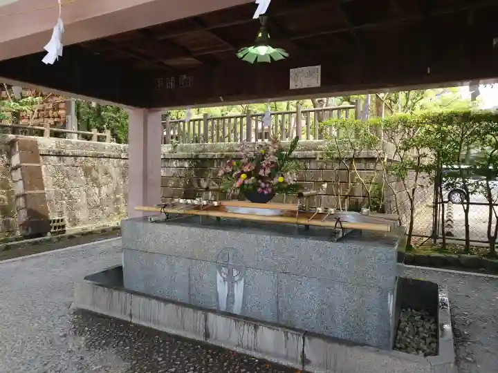 照國神社の{uncategorized: "未分類", other: "その他", undefined: "問題あり", building: "その他建物", grave: "お墓", sacred_gate: "鳥居", guardian: "狛犬", statue: "像", buddha: "仏像", history: "歴史", nature: "自然", garden: "庭園", animal: "動物", pagoda: "塔", temizu: "手水舎", mountain_gate: "山門・神門", sanctuary: "本殿・本堂", subordinate: "末社・摂社", art: "芸術", scenery: "景色", jizo: "地蔵", ema: "絵馬", goshuin: "御朱印", omikuji: "おみくじ", items: "授与品その他", amulet: "お守り", goshuincho: "御朱印帳", eats: "食事", festival: "お祭り", votive_dance: "神楽", shichigosan: "七五三参", wedding: "結婚式", experience: "体験その他", initially: "初詣", around: "周辺", anti_infection: "感染症対策"}