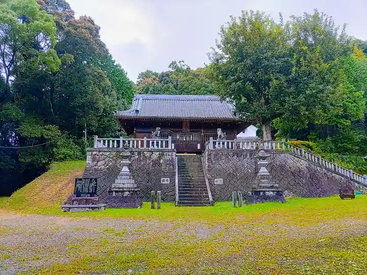 志賀神社の本殿・本堂
