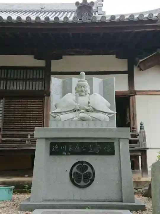大樹寺(松安院大樹寺)の像