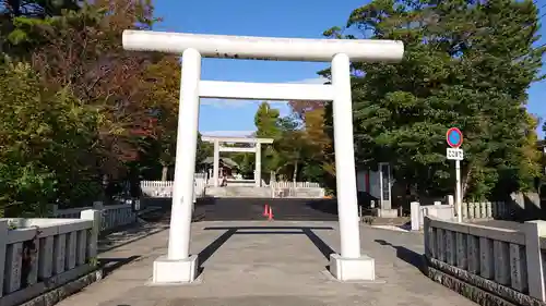 皇大神宮（烏森神社）の鳥居