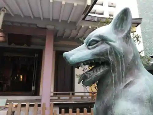 宮益御嶽神社の狛犬