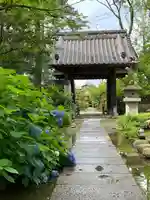 保寧寺の山門・神門