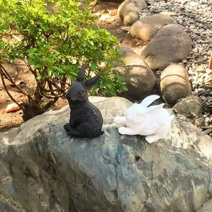 彌彦神社 (伊夜日子神社)の像