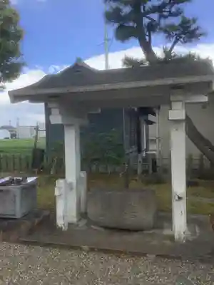古政神社の手水舎