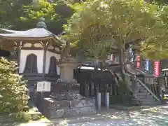 青岸渡寺の建物その他