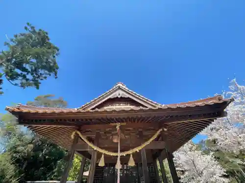 クスの森若宮神社の本殿