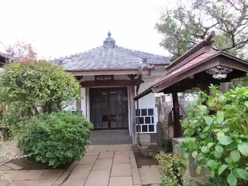 長久院の本殿・本堂