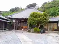 長福寺の本殿・本堂