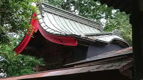 若泉稲荷神社の本殿