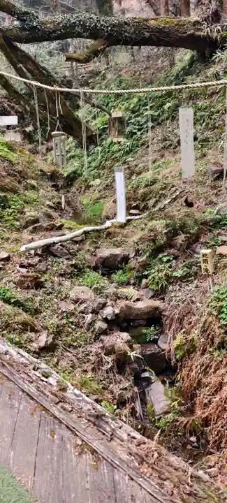 窟神社(栃木県)