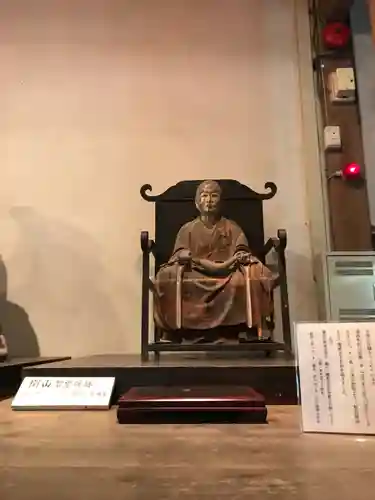 円応寺の像