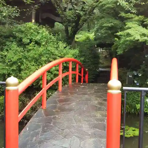 珊瑚寺の庭園