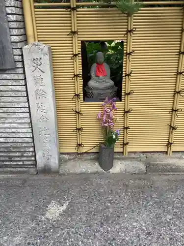 玉林寺の地蔵