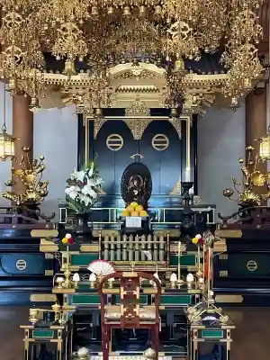 寛永寺開山堂の{uncategorized: "未分類", other: "その他", undefined: "問題あり", building: "その他建物", grave: "お墓", sacred_gate: "鳥居", guardian: "狛犬", statue: "像", buddha: "仏像", history: "歴史", nature: "自然", garden: "庭園", animal: "動物", pagoda: "塔", temizu: "手水舎", mountain_gate: "山門・神門", sanctuary: "本殿・本堂", subordinate: "末社・摂社", art: "芸術", scenery: "景色", jizo: "地蔵", ema: "絵馬", goshuin: "御朱印", omikuji: "おみくじ", items: "授与品その他", amulet: "お守り", goshuincho: "御朱印帳", eats: "食事", festival: "お祭り", votive_dance: "神楽", shichigosan: "七五三参", wedding: "結婚式", experience: "体験その他", initially: "初詣", around: "周辺", anti_infection: "感染症対策"}