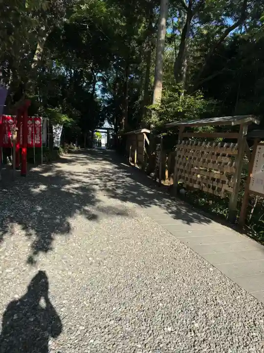 神明神社(石神さん)の{uncategorized: "未分類", other: "その他", undefined: "問題あり", building: "その他建物", grave: "お墓", sacred_gate: "鳥居", guardian: "狛犬", statue: "像", buddha: "仏像", history: "歴史", nature: "自然", garden: "庭園", animal: "動物", pagoda: "塔", temizu: "手水舎", mountain_gate: "山門・神門", sanctuary: "本殿・本堂", subordinate: "末社・摂社", art: "芸術", scenery: "景色", jizo: "地蔵", ema: "絵馬", goshuin: "御朱印", omikuji: "おみくじ", items: "授与品その他", amulet: "お守り", goshuincho: "御朱印帳", eats: "食事", festival: "お祭り", votive_dance: "神楽", shichigosan: "七五三参", wedding: "結婚式", experience: "体験その他", initially: "初詣", around: "周辺", anti_infection: "感染症対策"}