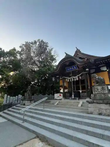 高尾神社の{uncategorized: "未分類", other: "その他", undefined: "問題あり", building: "その他建物", grave: "お墓", sacred_gate: "鳥居", guardian: "狛犬", statue: "像", buddha: "仏像", history: "歴史", nature: "自然", garden: "庭園", animal: "動物", pagoda: "塔", temizu: "手水舎", mountain_gate: "山門・神門", sanctuary: "本殿・本堂", subordinate: "末社・摂社", art: "芸術", scenery: "景色", jizo: "地蔵", ema: "絵馬", goshuin: "御朱印", omikuji: "おみくじ", items: "授与品その他", amulet: "お守り", goshuincho: "御朱印帳", eats: "食事", festival: "お祭り", votive_dance: "神楽", shichigosan: "七五三参", wedding: "結婚式", experience: "体験その他", initially: "初詣", around: "周辺", anti_infection: "感染症対策"}