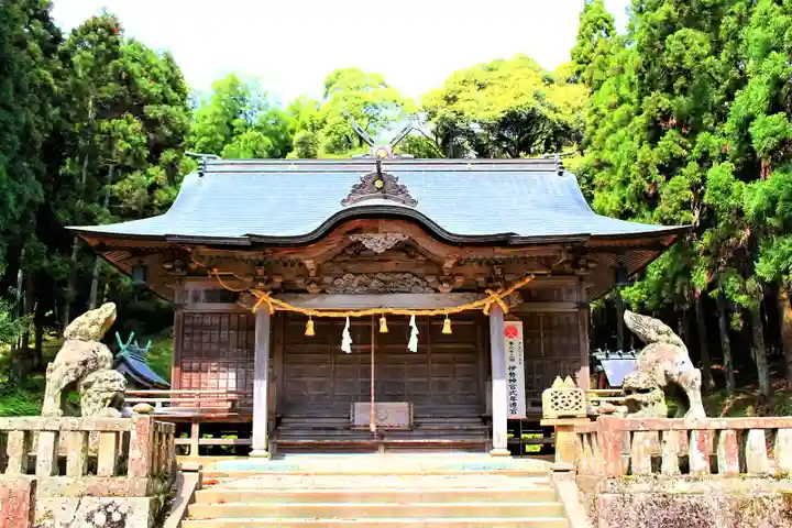 筑陽神社の本殿・本堂