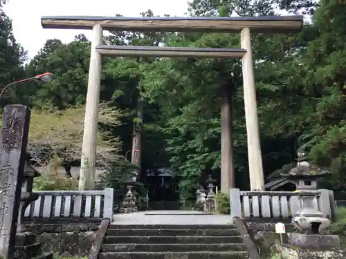 赤城神社(三夜沢町)の鳥居