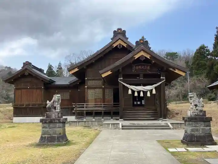 居多神社の本殿・本堂