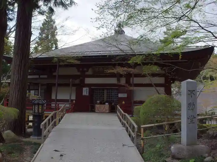 中尊寺の本殿・本堂