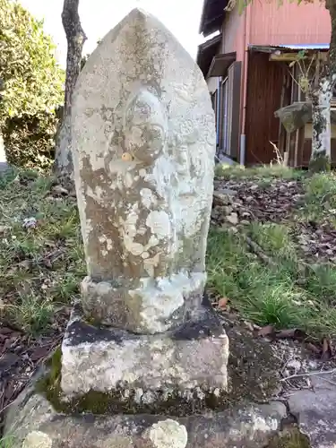 御嶽神社の仏像