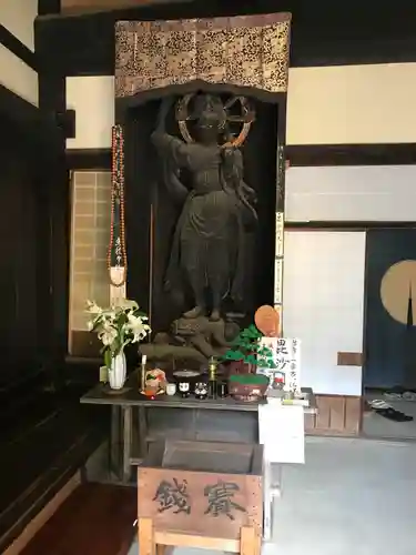 香積寺の仏像