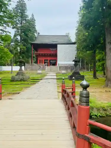 岩木山神社の{uncategorized: "未分類", other: "その他", undefined: "問題あり", building: "その他建物", grave: "お墓", sacred_gate: "鳥居", guardian: "狛犬", statue: "像", buddha: "仏像", history: "歴史", nature: "自然", garden: "庭園", animal: "動物", pagoda: "塔", temizu: "手水舎", mountain_gate: "山門・神門", sanctuary: "本殿・本堂", subordinate: "末社・摂社", art: "芸術", scenery: "景色", jizo: "地蔵", ema: "絵馬", goshuin: "御朱印", omikuji: "おみくじ", items: "授与品その他", amulet: "お守り", goshuincho: "御朱印帳", eats: "食事", festival: "お祭り", votive_dance: "神楽", shichigosan: "七五三参", wedding: "結婚式", experience: "体験その他", initially: "初詣", around: "周辺", anti_infection: "感染症対策"}