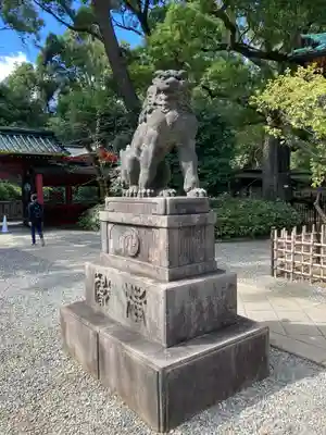 根津神社の狛犬