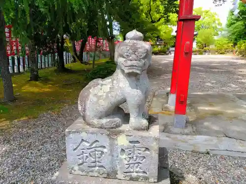 天満宮（鴨田天満宮）の狛犬