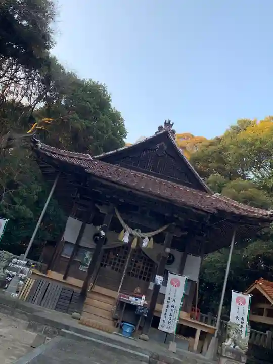 吉部田八幡宮の本殿・本堂