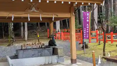 大原野神社の手水舎