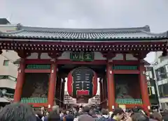 浅草寺の山門