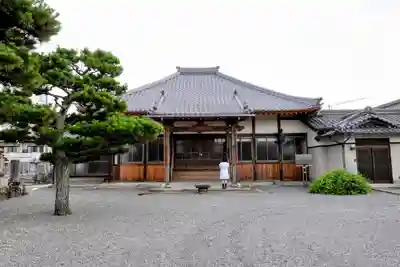 常福寺の本殿・本堂