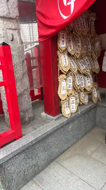 庚申塚(鳩森八幡神社社外)(東京都)