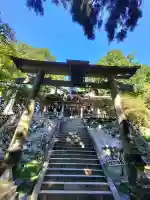 玉置神社の{uncategorized: "未分類", other: "その他", undefined: "問題あり", building: "その他建物", grave: "お墓", sacred_gate: "鳥居", guardian: "狛犬", statue: "像", buddha: "仏像", history: "歴史", nature: "自然", garden: "庭園", animal: "動物", pagoda: "塔", temizu: "手水舎", mountain_gate: "山門・神門", sanctuary: "本殿・本堂", subordinate: "末社・摂社", art: "芸術", scenery: "景色", jizo: "地蔵", ema: "絵馬", goshuin: "御朱印", omikuji: "おみくじ", items: "授与品その他", amulet: "お守り", goshuincho: "御朱印帳", eats: "食事", festival: "お祭り", votive_dance: "神楽", shichigosan: "七五三参", wedding: "結婚式", experience: "体験その他", initially: "初詣", around: "周辺", anti_infection: "感染症対策"}