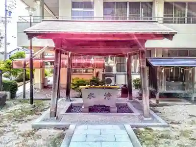 平手神明社の手水舎