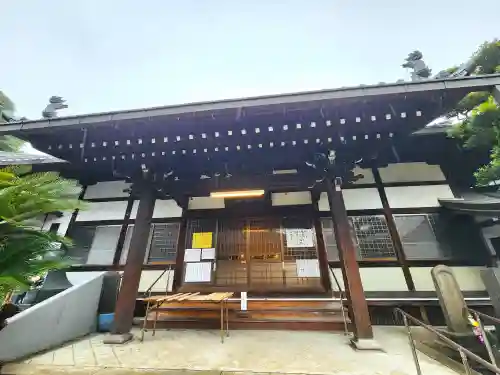 妙行寺の本殿・本堂