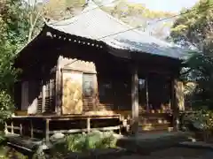 観音寺の本殿