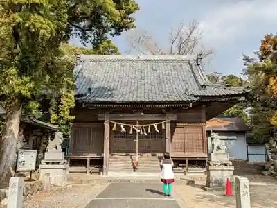 息神社の本殿
