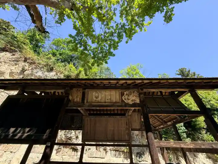 正法寺の{uncategorized: "未分類", other: "その他", undefined: "問題あり", building: "その他建物", grave: "お墓", sacred_gate: "鳥居", guardian: "狛犬", statue: "像", buddha: "仏像", history: "歴史", nature: "自然", garden: "庭園", animal: "動物", pagoda: "塔", temizu: "手水舎", mountain_gate: "山門・神門", sanctuary: "本殿・本堂", subordinate: "末社・摂社", art: "芸術", scenery: "景色", jizo: "地蔵", ema: "絵馬", goshuin: "御朱印", omikuji: "おみくじ", items: "授与品その他", amulet: "お守り", goshuincho: "御朱印帳", eats: "食事", festival: "お祭り", votive_dance: "神楽", shichigosan: "七五三参", wedding: "結婚式", experience: "体験その他", initially: "初詣", around: "周辺", anti_infection: "感染症対策"}