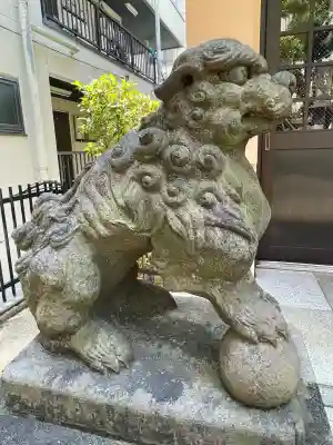 高輪神社の{uncategorized: "未分類", other: "その他", undefined: "問題あり", building: "その他建物", grave: "お墓", sacred_gate: "鳥居", guardian: "狛犬", statue: "像", buddha: "仏像", history: "歴史", nature: "自然", garden: "庭園", animal: "動物", pagoda: "塔", temizu: "手水舎", mountain_gate: "山門・神門", sanctuary: "本殿・本堂", subordinate: "末社・摂社", art: "芸術", scenery: "景色", jizo: "地蔵", ema: "絵馬", goshuin: "御朱印", omikuji: "おみくじ", items: "授与品その他", amulet: "お守り", goshuincho: "御朱印帳", eats: "食事", festival: "お祭り", votive_dance: "神楽", shichigosan: "七五三参", wedding: "結婚式", experience: "体験その他", initially: "初詣", around: "周辺", anti_infection: "感染症対策"}