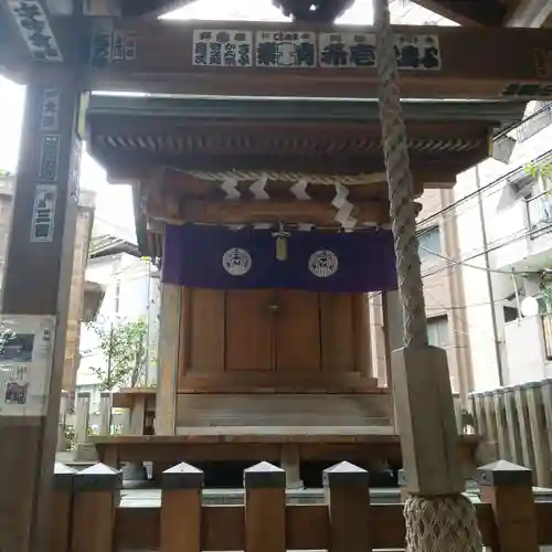 境稲荷神社の本殿・本堂