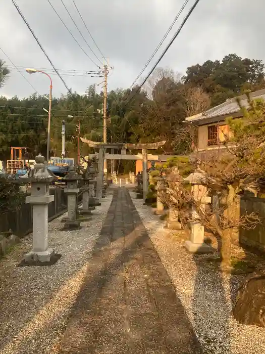 高皇産霊神社の鳥居