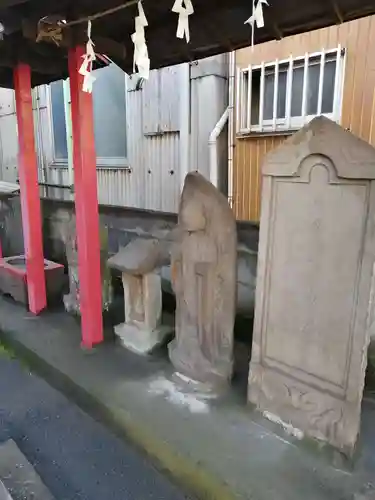 稲荷神社の地蔵