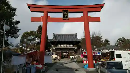 梅宮大社の鳥居