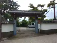 本瑞寺の山門